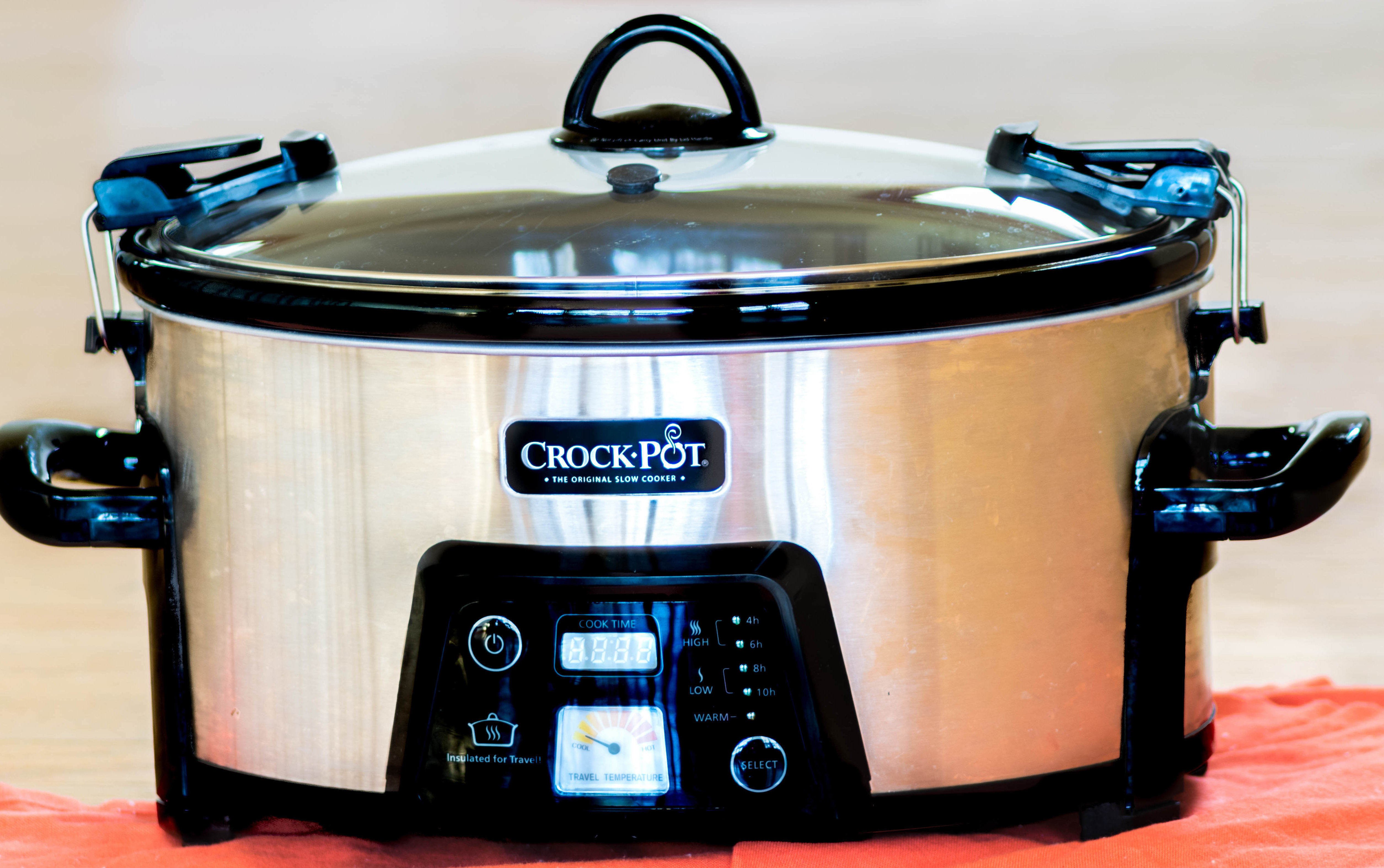 why-you-need-to-start-cooking-with-a-slow-cooker-daydream-into-reality